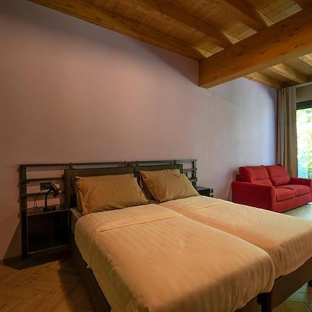 Agriturismo Monsereno Horses Imbersago Kültér fotó
